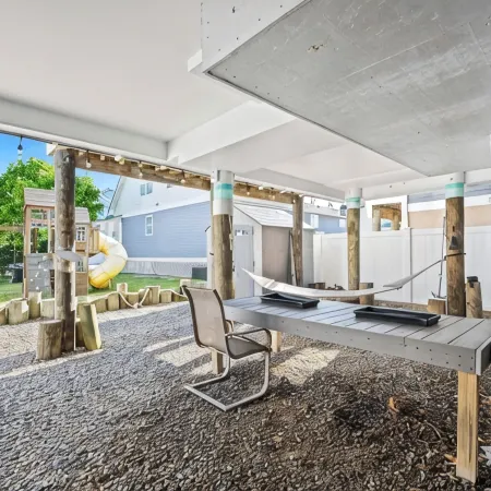 Seas the Moment - 1 Blk to Ortley Beach - Private Balcony & Patio - 6 Bed, 3 Br