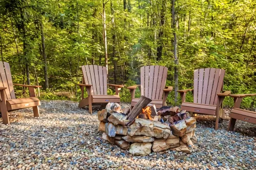 Lusa Nita Retreat – Luxe Lodge w/ Hot Tub, Sauna & Stunning Outdoor Living! - 5-Star