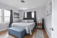 Cheerful 4 Bedroom House - Wifi