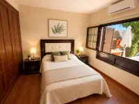 HEATED PRIVATE POOL - FREE PARKING - BARBECUE - FREE WIFI. - Villas