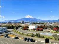 The Celecton Fujisan Gotemba Interchange - parcheggio