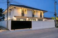TATA 7BR Private Pool Villa Pattaya - เปิดใหม่