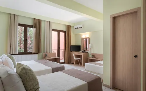 Hotel Leto Delphi - Hot Tub