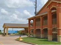 Executive Inn Brookshire Hotels in Brookshire