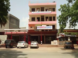 Hotel Bhagwati