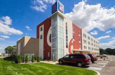 Motel 6 South Bend, in - Mishawaka Hotels near University of Notre Dame