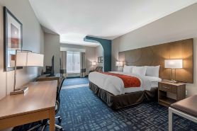 Comfort Suites Fort Lauderdale Airport & Cruise Port