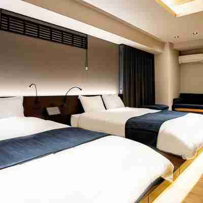 Fav Hotel Takamatsu Rooms