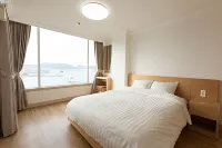 금호통영마리나리조트 미래사 편백나무숲 주변 호텔