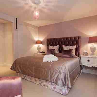 Orsett Hall Rooms