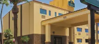 La Quinta Inn & Suites by Wyndham Tucson - Reid Park