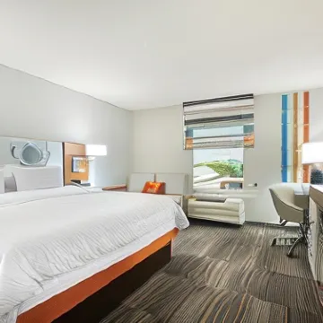 هامبتون إن آند سويتس أتلانتا بكهيد بليس Hotels near محطة مارتا - ليندبرغ