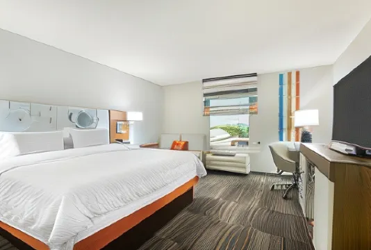Hampton Inn & Suites Atlanta Buckhead Place