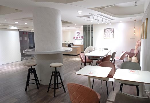 Happiness meworld 침대 사진