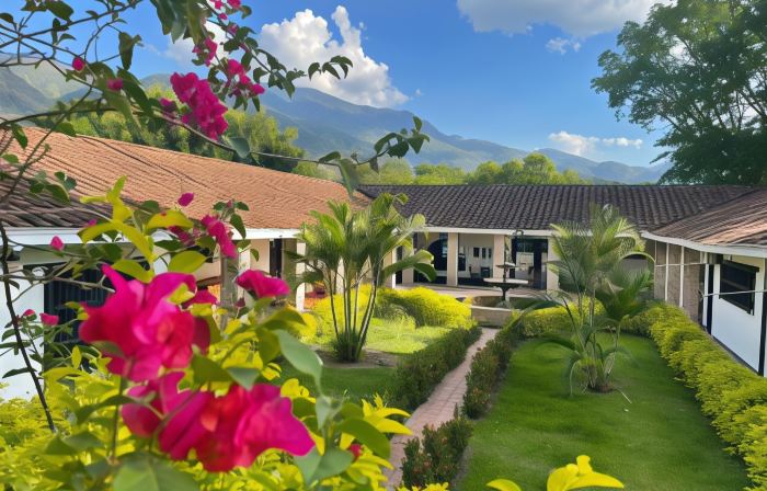 Hotel Familia Casa Blanca