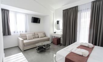 Aeonian Luxury Suites