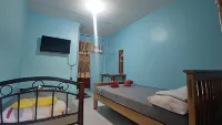 R & R (Rest & Relax) Guesthouse Hotels in Enrique Villanueva