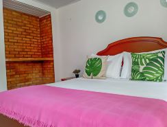 San José House