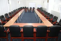 Hotel Leonardo Hotels in Shkallnur