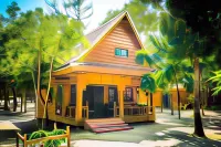 Sol Beach Resort Отели рядом с достопримечательностью «Лейзи Бич»