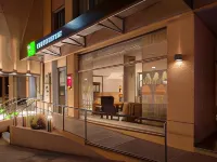Ibis Styles Beaulieu-Sur-Mer Отели рядом с достопримечательностью «Старый порт»