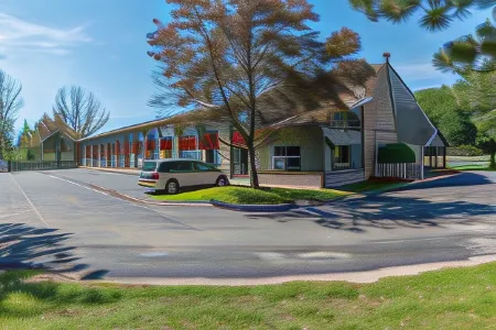 Ramada by Wyndham Kingston