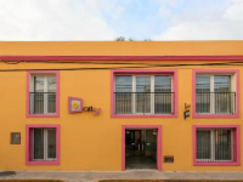 アート 57 ホテル - アダルト オンリー メリダのホテル