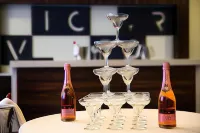 Victor Hotel