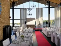 Skåvsjöholm, Hotell & Konferens Hotel a Vaxholm