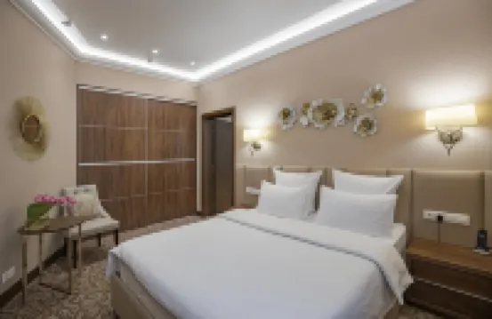 Open City Hotel - 3-Star