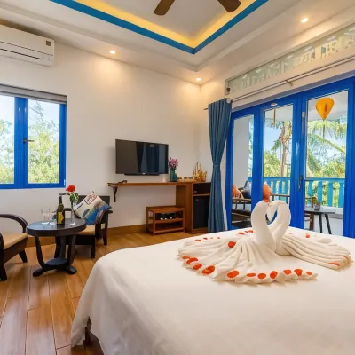 Local Beach Front Villas Hotels near Cham Island