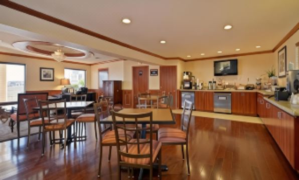 Super 8 by Wyndham Corpus Christi Northwest