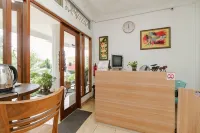 RedDoorz Syariah Near Lahat Station Các khách sạn ở Lahat