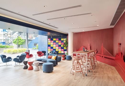 리바 바이브 호텔