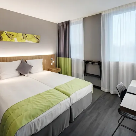 Best Western Hotel Brussels South Отели рядом с достопримечательностью «Музей Веллингтона»