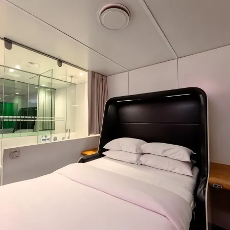 Yotelair London Gatwick Airport