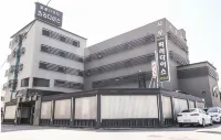 Paradise Hotel Hotels near Gyeongamdong Railroad Town
