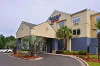 Fairfield Inn & Suites Hattiesburg Hotels in Forrest County