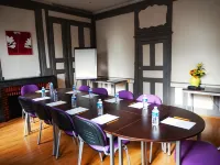 Kyriad Chalon Sur Saone Centre Hotels in Chalon-sur-Saône