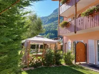 Hotel Garni Arnica Hotels in Molveno