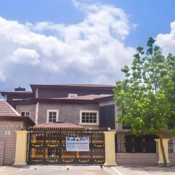 Cute Villa Hotel and Suites