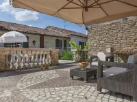 Apartment in Quiet and Green Environment with Swimming Pool - Homestays
