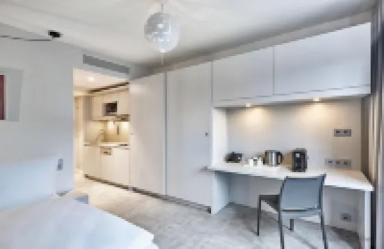 H.Ome Serviced Apartments München Hotels near BMW Welt