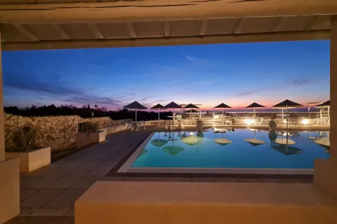 Morf Suites