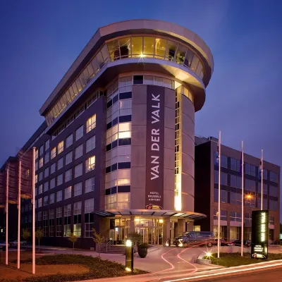 Van der Valk Hotel Brussels Airport Отели рядом с достопримечательностью «Стадион RC Mechelen»