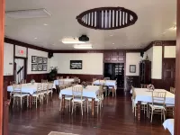 Mountain Quest Inn - Inns