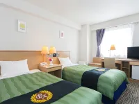 GRAND PARK HOTEL PANEX CHIBA Hotels near Chiba Park