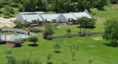 De Oude Meul Country Lodge & Restaurant Hotel dekat Cango Caves