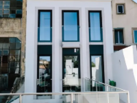 Lisbon South Hostel Hotels in Almada
