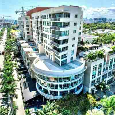 Amazing Condo with Pool at Midblock Miami Hotel Exterior